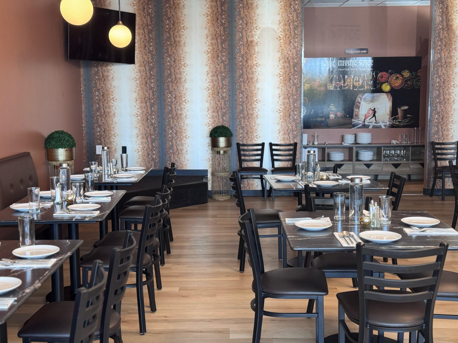 Experience North Indian cuisine and crafted drinks in South Charlotte.